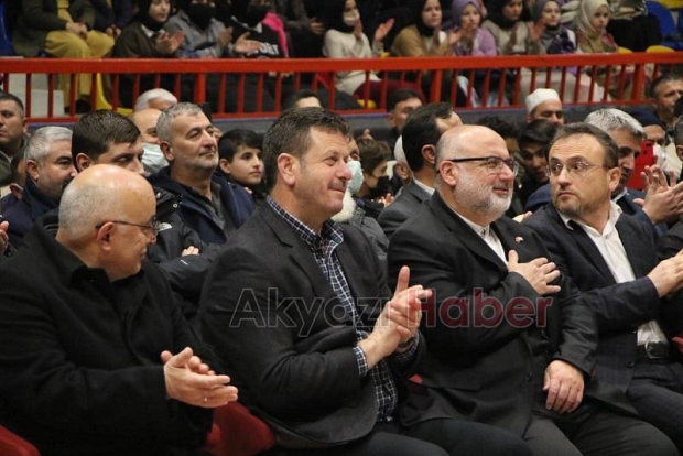 Akyazı'da Çanakkale Ruhu Konferansı düzenlendi