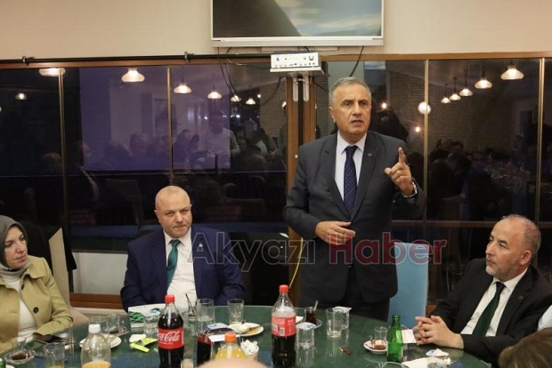 Gelecek Partisi Genel Başkan Yardımcısı Akyazı'ya geldi