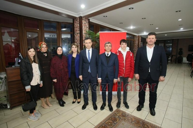 Akyazı Kaymakamlığı'ndan şehit aileleri onuruna yemek