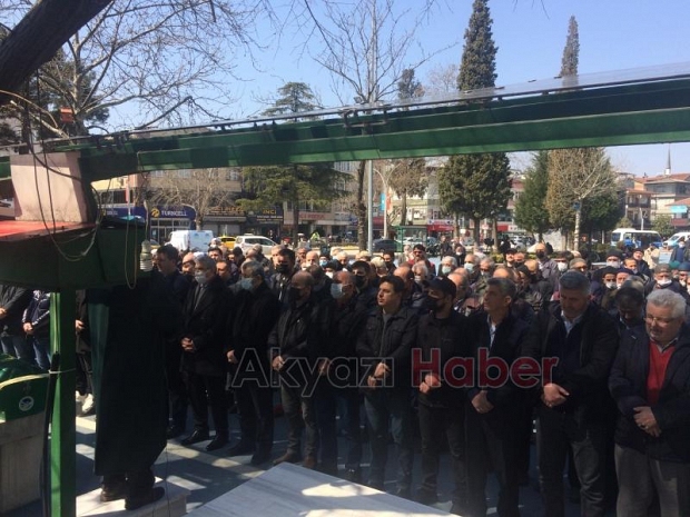 Emine Ekici toprağa verildi