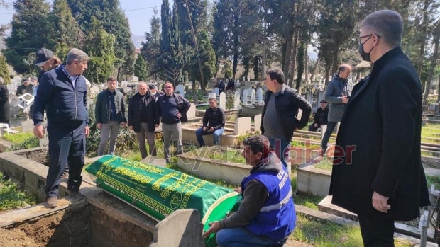 Emine Ekici toprağa verildi