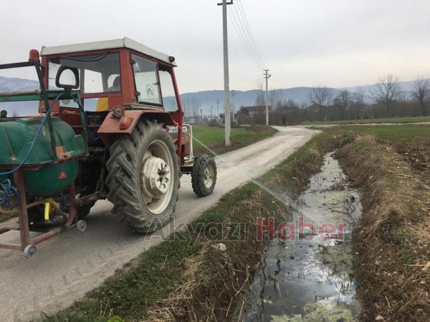 Akyazı Belediyesinden Arıcılara ilaçlama uyarısı