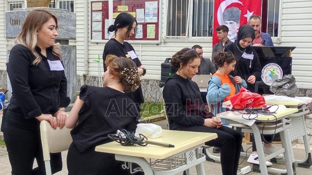 Saç Kesim ve Tasarım yarışması