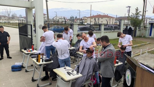 Saç Kesim ve Tasarım yarışması