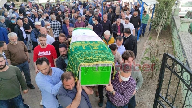 Üzerine duvar devrilen gurbetçi Sertaç toprağa verildi
