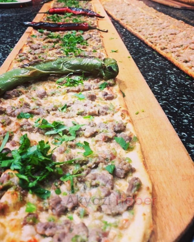 İftar da Etli Ekmek Şöleni