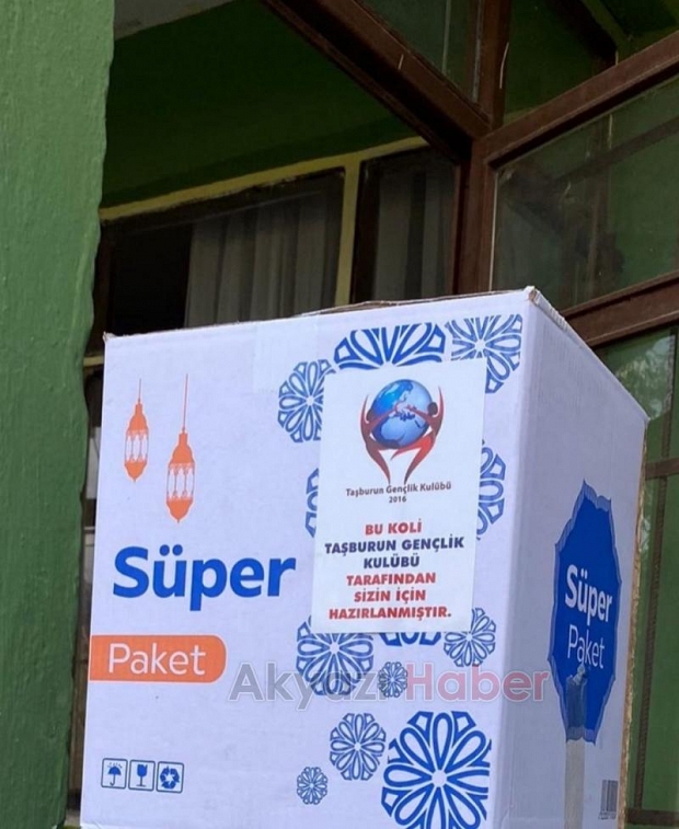 Taşburun Gençlik Kulübü Ramazan Kolisi dağıttı