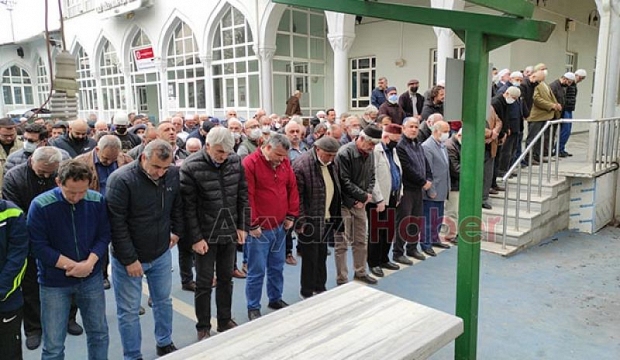 Türkan Tan defnedildi