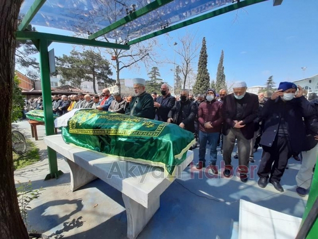 Akyazı da Defnedilenler
