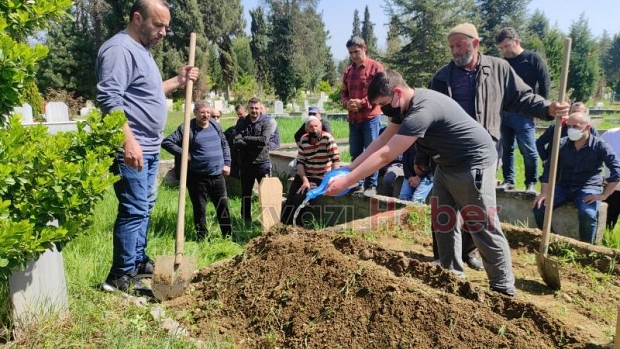 Ali Mutlu Defnedildi