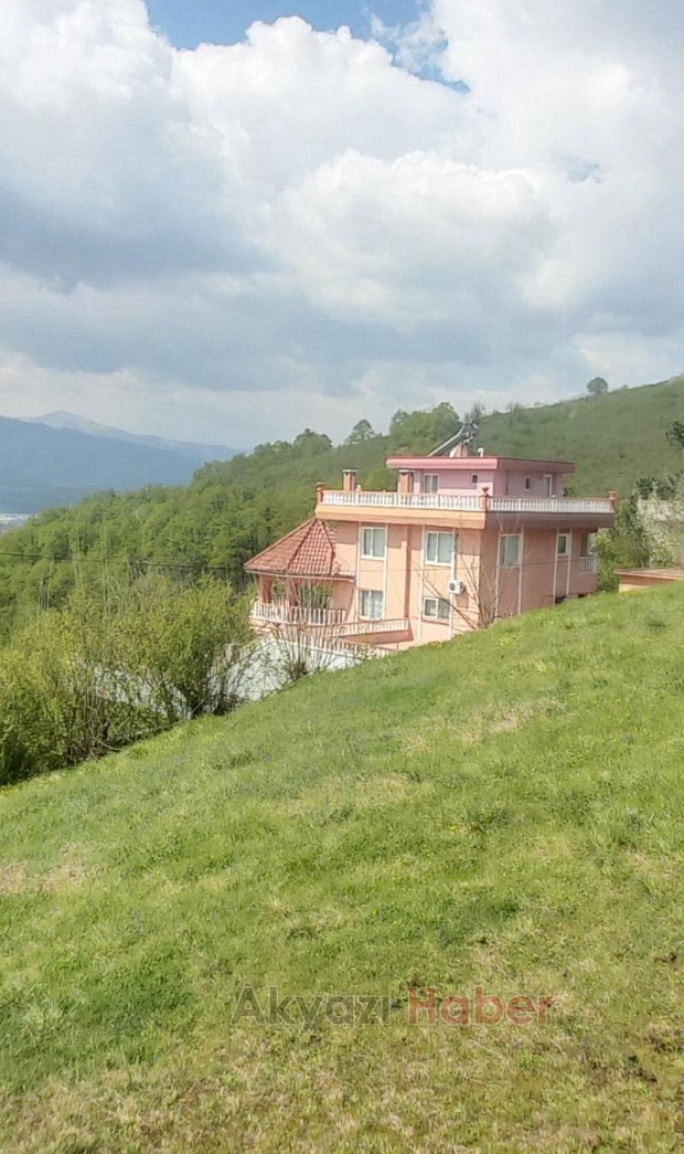 Akyazı jandarmanın titiz çalışması hırsızlığı aydınlattı