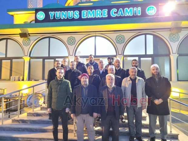 Akyazı'da geleneksel iftar sürüyor