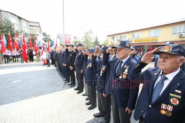 Akyazı’da 23 Nisan coşku ile kutlandı