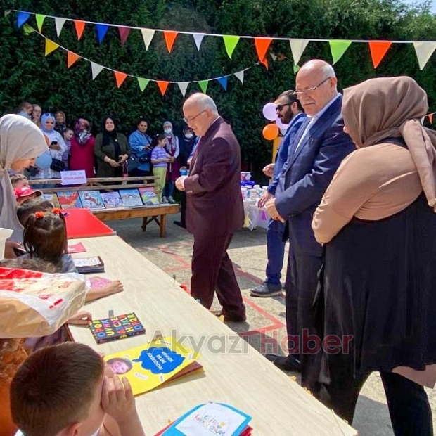 Akyazı'da Kelime Koleksiyonum Projesi'nin sergisi yapıldı
