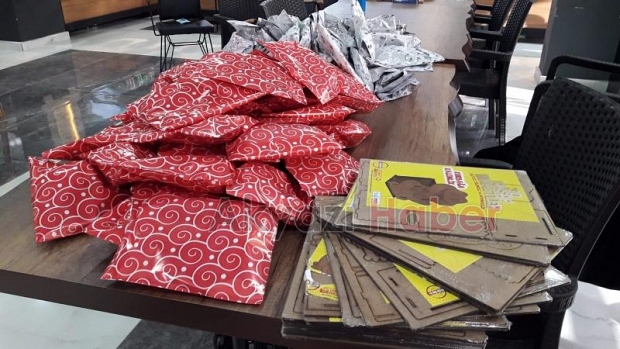 Akyazı'da yetim çocuklara iftar verildi