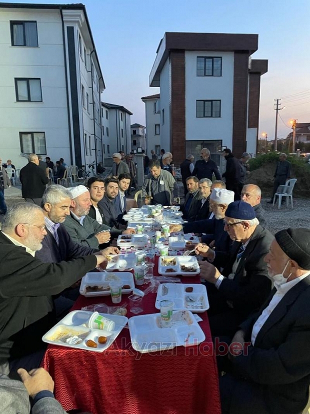 Yunus Emre Mahallesi Güneş Camii'nden iftar
