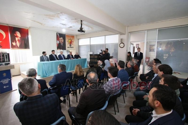 AK Parti Akyazı İlçe Teşkilatı bayramlaştı