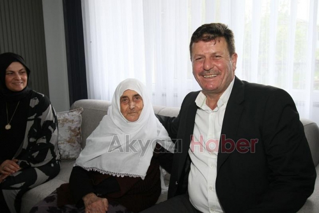 Başkan Soykan'dan annelere ziyaret