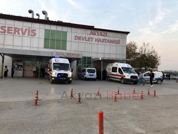 Akyazı'da 3 ayrı kaza: 4 yaralı