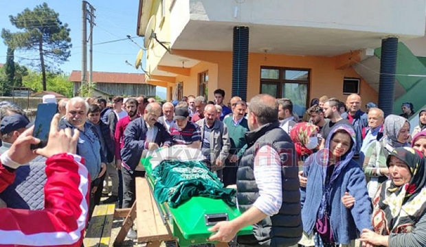  Uğur kaplan dualarla defnedildi