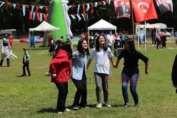 Akyazı Belediyesi Güzlek Mesire Alanına görkemli açılış