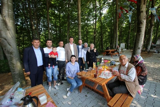 Akyazı Belediyesi Güzlek Mesire Alanına görkemli açılış
