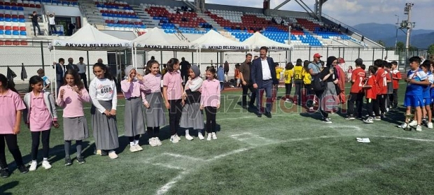 Akyazı'da Geleneksel Çocuk Oyunları Şenliği