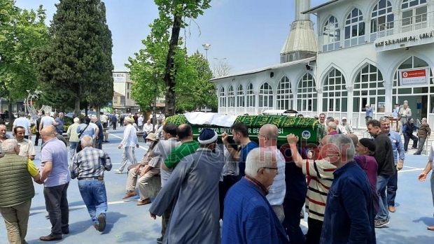 Arif Özdemir  ve Ayşe Öksüz  Defnedildi