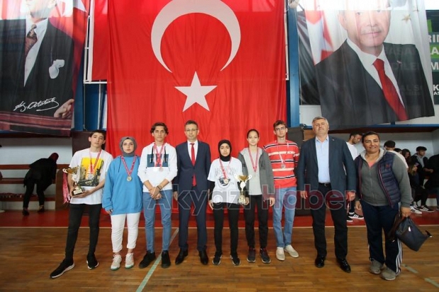 19 Mayıs Akyazı'da coşkuyla kutlandı