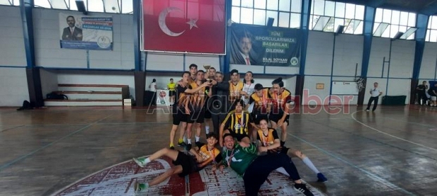 Futsal Maçları Nefesleri Kesti