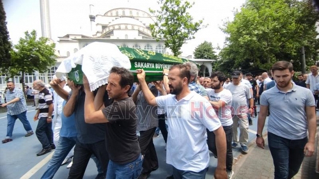  Emre Yıldırımhan defnedildi