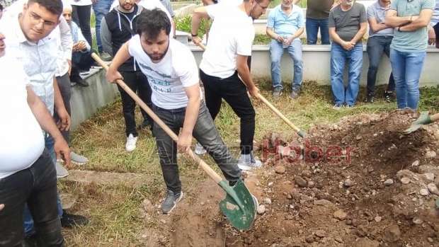  Emre Yıldırımhan defnedildi