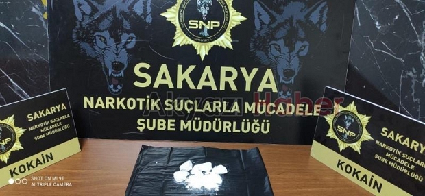  Narkotik operasyonlarında 100 kişi yakalandı