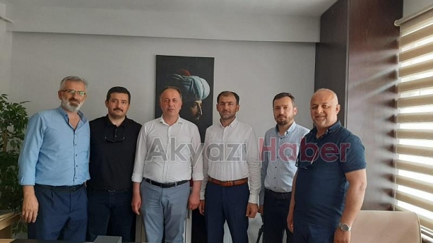 AK Parti'den Akyazı Haber'e ziyaret