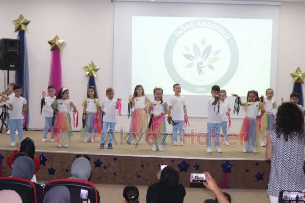 Akyazı İnönü Anaokulu'ndan yıl sonu gösterisi