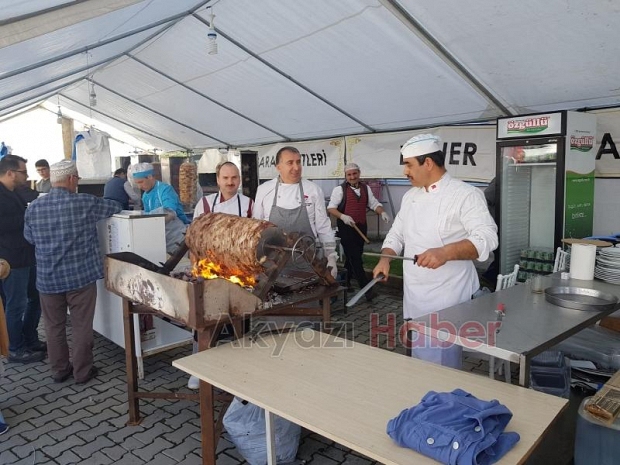 Beklenen Akyazı Kermesi açılıyor