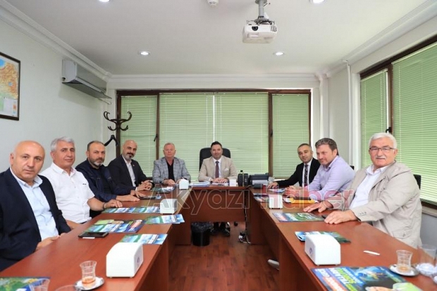 Akyazı Muhtarlar Derneği'nden üst düzey ziyaretler