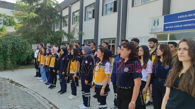 Akyazı Sağlık Hizmetleri MYO'da ilk yemin heyecanı