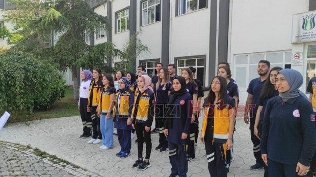 Akyazı Sağlık Hizmetleri MYO'da ilk yemin heyecanı