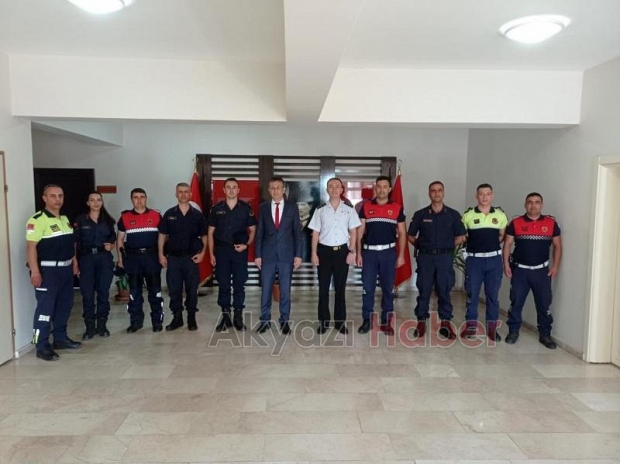 Akyazı İlçe Jandarma'dan ziyaretler