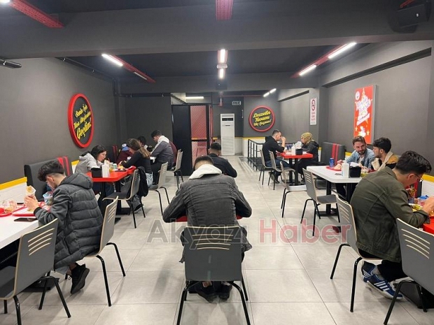 Öncü döner'den 17 Hazirana özel kampanya 