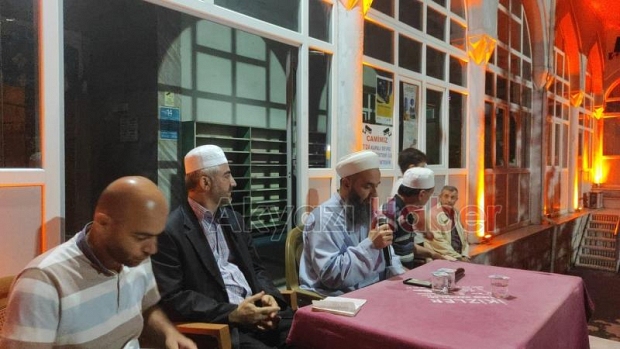 Akyazı hac kafilesi dualarla uğurlandı