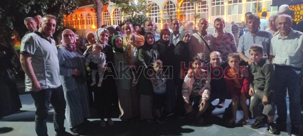 Akyazı hac kafilesi dualarla uğurlandı