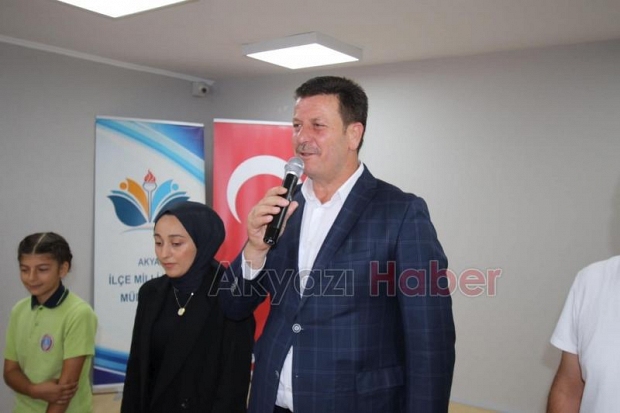 Akyazı'da Kitap Okuma Yarışmasında ödüller verildi