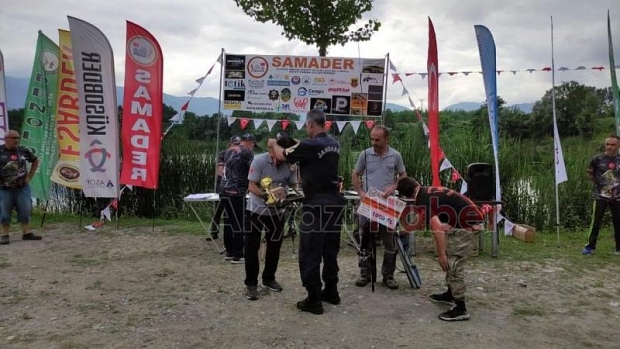 Akyazılı balıkçılardan bir birincilik bir üçüncülük