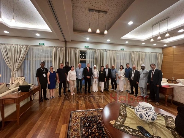 Ekrem Yüce Nijerya'da Sakarya’nın avantajlarını anlattı