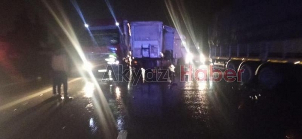 Tem de feci kaza 1 ölü  3 yaralı