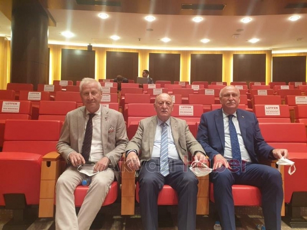  ATSO Başkanı Bayraktar TOBB ekonomi şurasına katıldı
