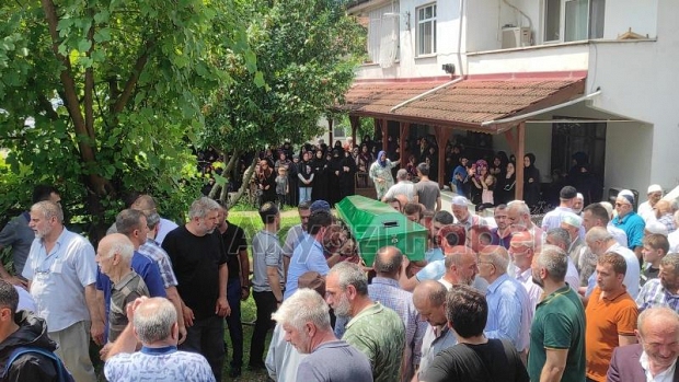 Hızır Atmaca Defnedildi