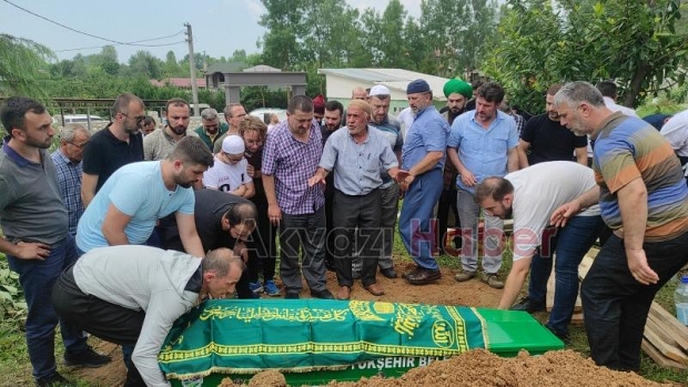 Hızır Atmaca Defnedildi